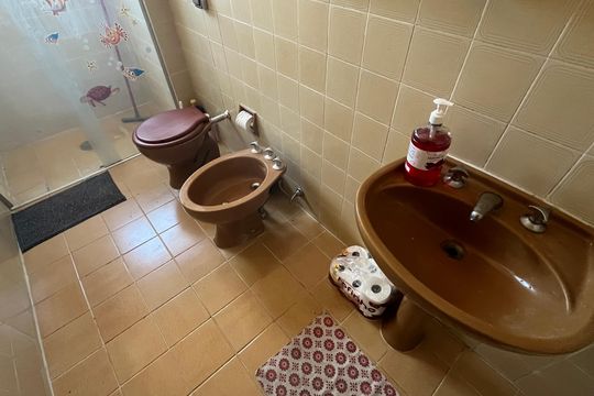 Banheiro de apartamento à venda com 2 quartos, 80m² em Vila Industrial (campinas), Campinas