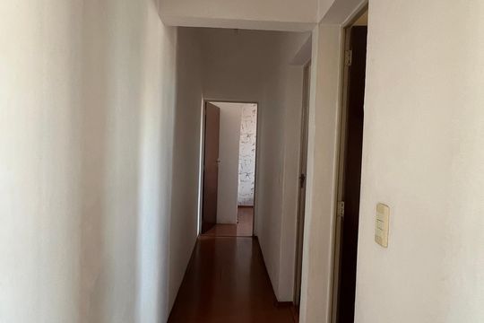 Corredor de apartamento à venda com 2 quartos, 80m² em Vila Industrial (campinas), Campinas