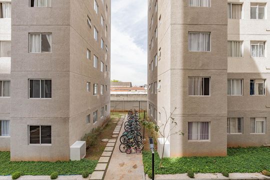 Vista de apartamento à venda com 2 quartos, 42m² em Vila Cristalia, São Paulo
