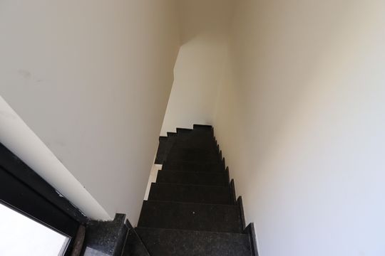 Escada de apartamento à venda com 2 quartos, 90m² em Vila Humaita, Santo André