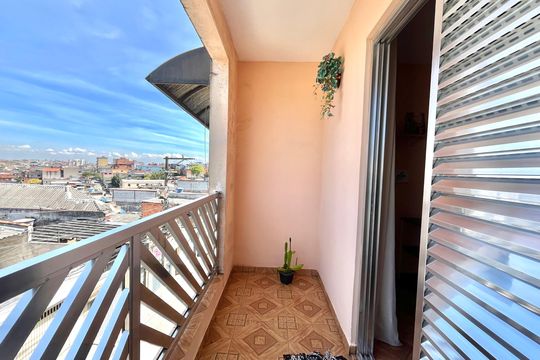 Varanda do Quarto 1 de casa à venda com 4 quartos, 100m² em Americanópolis, São Paulo