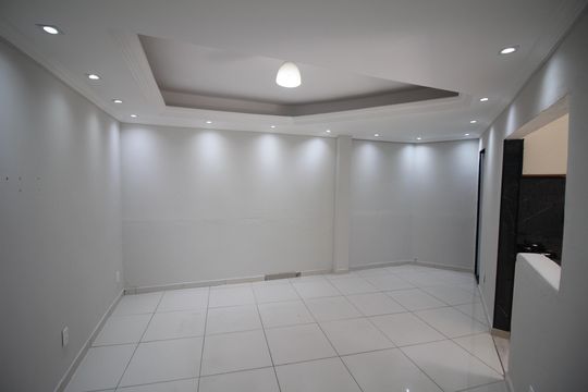 Sala de apartamento à venda com 3 quartos, 200m² em Conjunto Agua Branca, Contagem