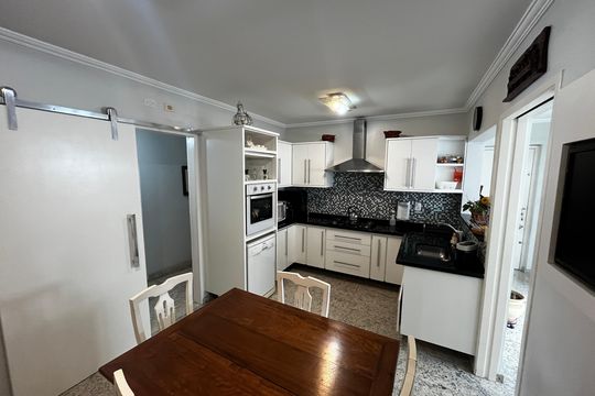 Cozinha de apartamento à venda com 4 quartos, 198m² em Santana, São Paulo