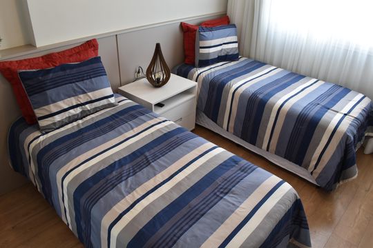 Quarto 2 de apartamento para alugar com 3 quartos, 92m² em Centro, Curitiba