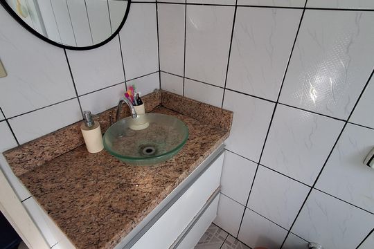 Banheiro Social de casa à venda com 3 quartos, 177m² em Piraporinha, Diadema