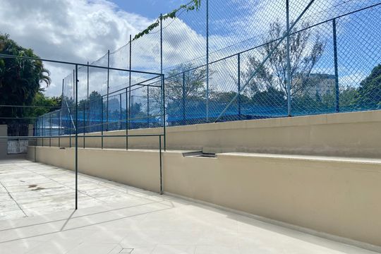 Área comum quadra de apartamento para alugar com 2 quartos, 103m² em Leblon, Rio de Janeiro