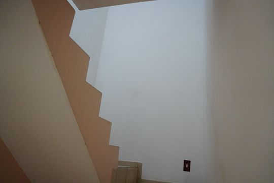 Escada de casa para alugar com 2 quartos, 79m² em Cidade Jardim Ii, Americana