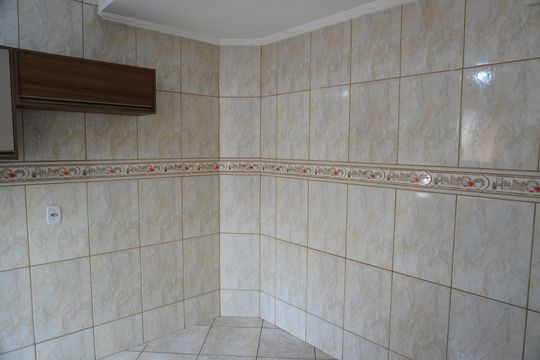 Cozinha de casa para alugar com 2 quartos, 79m² em Cidade Jardim Ii, Americana