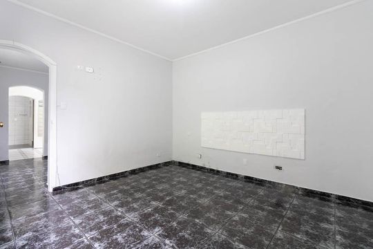Quarto de casa para alugar com 1 quarto, 232m² em Vila Moraes, São Paulo