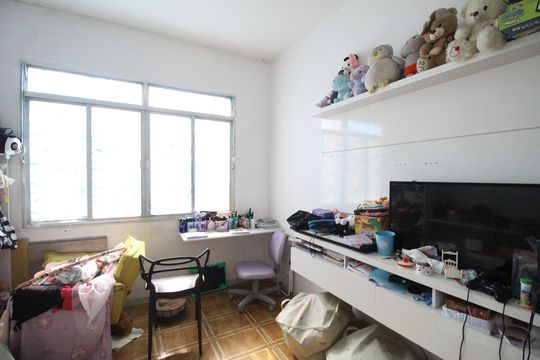 Quarto de casa à venda com 3 quartos, 185m² em Taquara, Rio de Janeiro