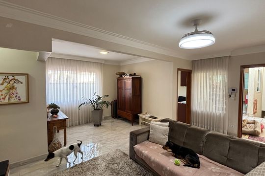 Sala de casa à venda com 3 quartos, 191m² em Jardim Paraiso, Santo André