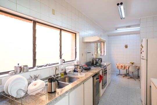 Cozinha de casa à venda com 4 quartos, 456m² em Santa Maria, São Caetano do Sul