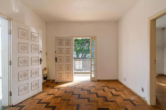 Apartamento para alugar com 6 quartos, 340m² em Serra, Belo Horizonte