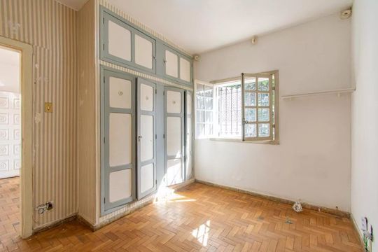 Apartamento para alugar com 6 quartos, 340m² em Serra, Belo Horizonte