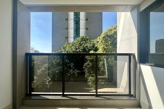 Varanda  de apartamento à venda com 2 quartos, 71m² em Sion, Belo Horizonte