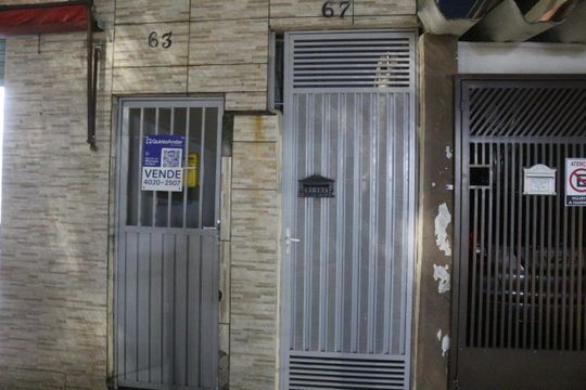 Plaquinha de casa à venda com 4 quartos, 217m² em Fundação, São Caetano do Sul
