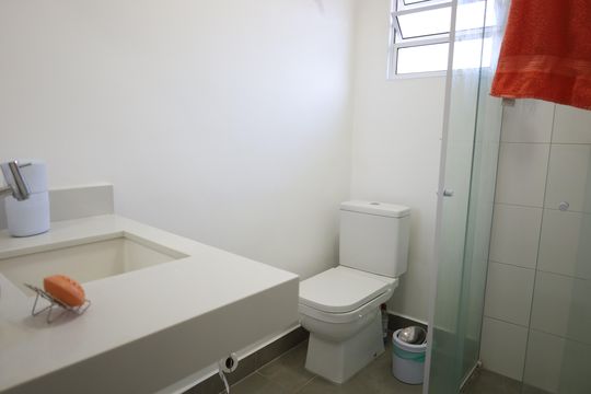 Banheiro de casa à venda com 2 quartos, 140m² em Cupecê, São Paulo