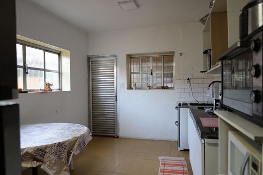 Cozinha de casa à venda com 2 quartos, 140m² em Cupecê, São Paulo
