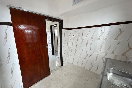Cozinha de casa para alugar com 2 quartos, 40m² em Bento Ribeiro, Rio de Janeiro