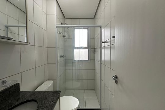 Banheiro de apartamento para alugar com 2 quartos, 57m² em Vila Nossa Senhora da Escada, Barueri