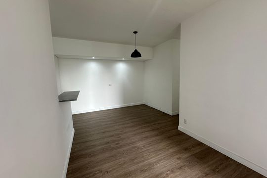 Sala de apartamento para alugar com 2 quartos, 57m² em Vila Nossa Senhora da Escada, Barueri