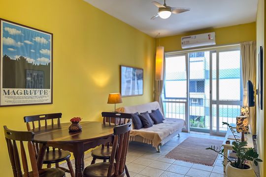 Apartamento para alugar com 1 quarto, 60m² em Humaitá, Rio de Janeiro