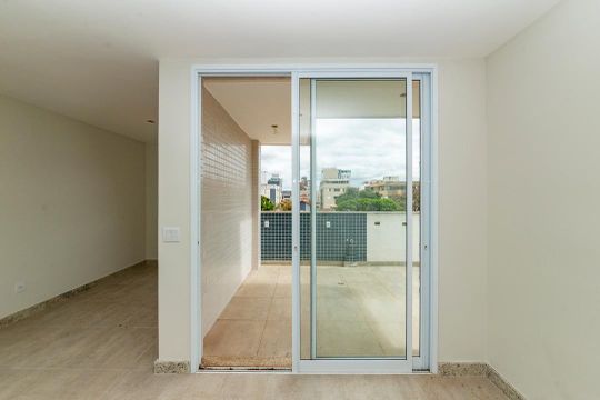 Varanda - Sala 2 de apartamento à venda com 2 quartos, 102m² em Castelo, Belo Horizonte