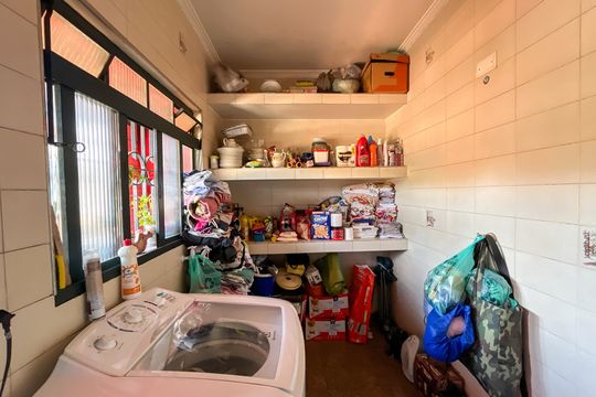 Área de Serviço de casa à venda com 3 quartos, 349m² em Vila Barreto, São Paulo