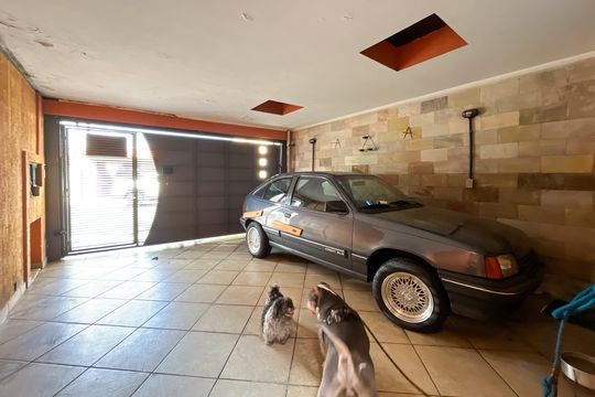 Garagem de casa à venda com 3 quartos, 349m² em Vila Barreto, São Paulo