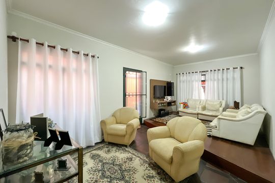 Casa à venda com 3 quartos, 349m² em Vila Barreto, São Paulo