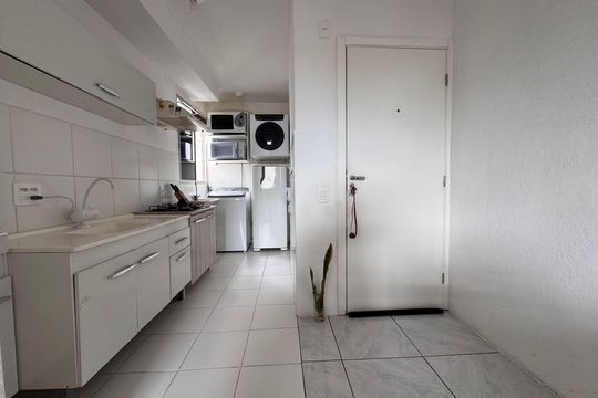 Cozinha de apartamento à venda com 2 quartos, 40m² em Santos Dumont, São Leopoldo
