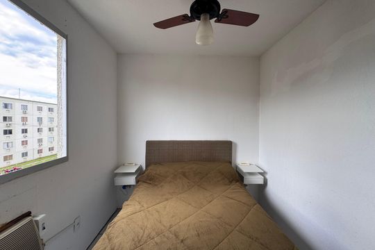 Quarto 1 de apartamento à venda com 2 quartos, 40m² em Santos Dumont, São Leopoldo