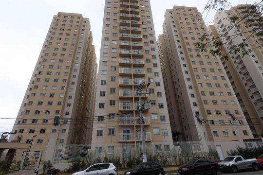 Fachada do condomínio de apartamento para alugar com 2 quartos, 34m² em Vila Graciosa, São Paulo