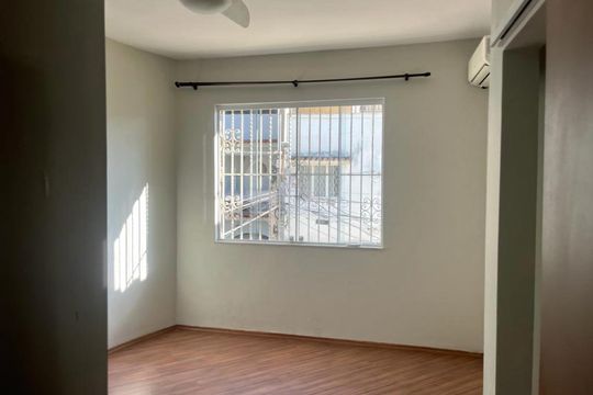 Casa de Condomínio à venda com 4 quartos, 229m² em São Francisco Xavier, Rio de Janeiro