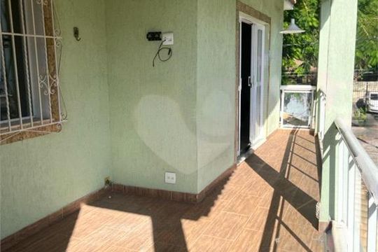Casa de Condomínio à venda com 4 quartos, 229m² em São Francisco Xavier, Rio de Janeiro