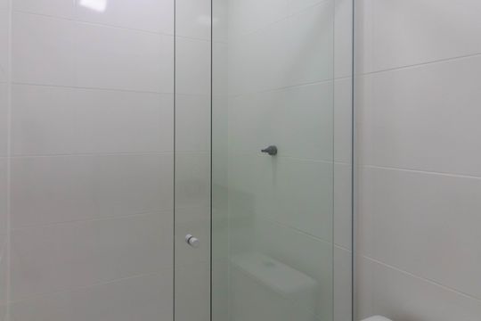 Banheiro  de kitnet/studio para alugar com 0 quarto, 41m² em Vila Augusta, Guarulhos