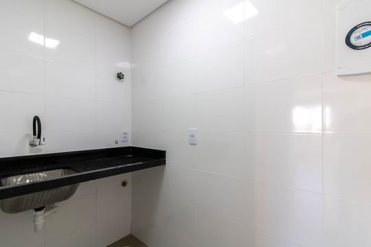 Area de Serviço  de kitnet/studio para alugar com 0 quarto, 41m² em Vila Augusta, Guarulhos
