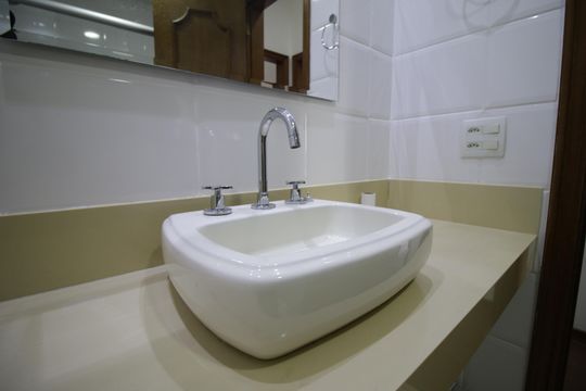 Banheiro de apartamento à venda com 3 quartos, 90m² em Tijuca, Rio de Janeiro