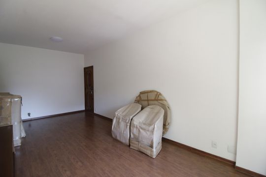 Sala de apartamento à venda com 3 quartos, 90m² em Tijuca, Rio de Janeiro