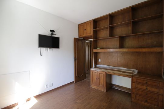 Quarto 1 de apartamento à venda com 3 quartos, 90m² em Tijuca, Rio de Janeiro
