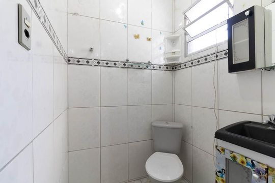 Banheiro de casa à venda com 2 quartos, 50m² em Vila Água Funda, São Paulo