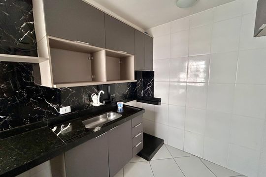 Cozinha e Área de Serviço de apartamento à venda com 2 quartos, 47m² em Jardim Sao Luis (zona Norte), Guarulhos