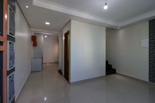 Sala de casa à venda com 2 quartos, 104m² em Parque das Nações, Santo André