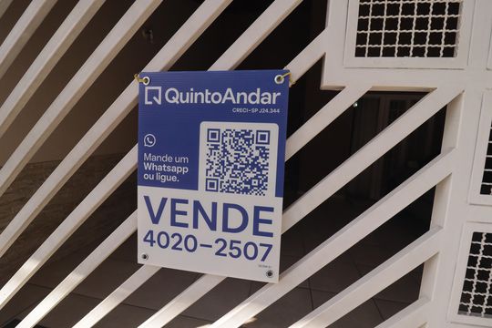 Placa de casa para alugar com 4 quartos, 177m² em Jardim do Lago, Jundiaí