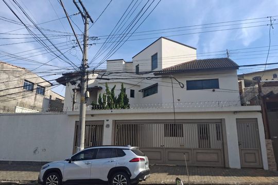 Fachada de casa à venda com 5 quartos, 510m² em Jardim Bom Clima, Guarulhos