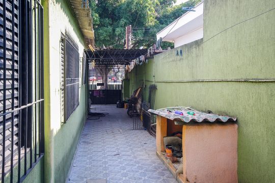 Área Externa de casa à venda com 3 quartos, 258m² em Jardim Sao Jose, São Paulo