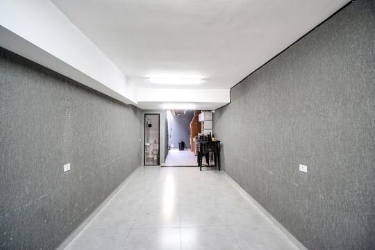 Garagem de casa à venda com 3 quartos, 160m² em Penha de França, São Paulo