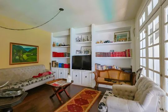 Casa para alugar com 5 quartos, 380m² em Belvedere, Belo Horizonte