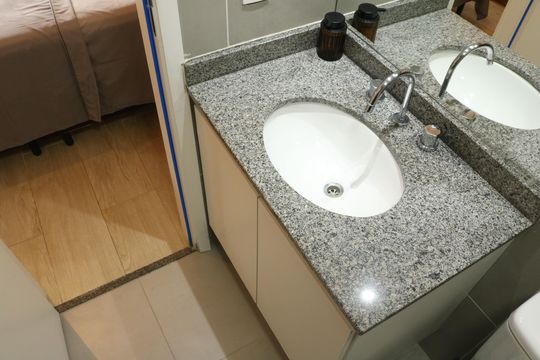 Banheiro de apartamento para alugar com 1 quarto, 22m² em Barra Funda, São Paulo