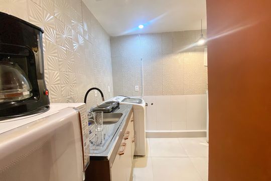 Cozinha e Área de Serviço de apartamento para alugar com 1 quarto, 55m² em Copacabana, Rio de Janeiro